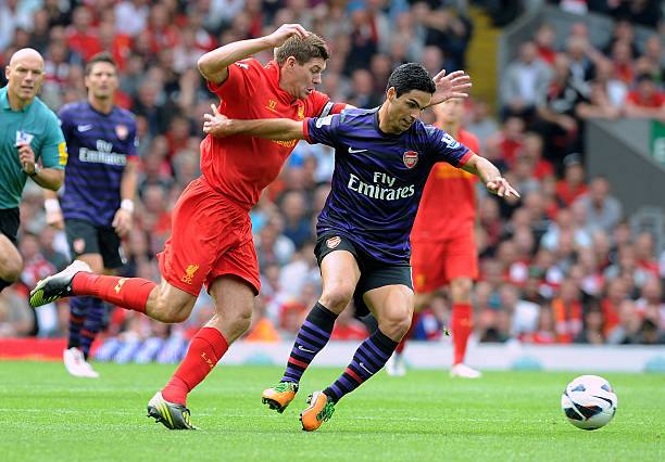 Arsenal FC 2012/13 Nike with Mikel Arteta 8 Nameset Football Jersey - Cult Fave Football Shirts