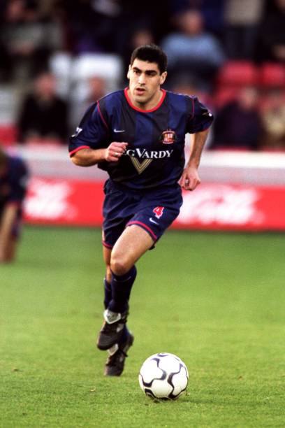 AFC Sunderland 2001/02 Nike with Claudio Reyna 4 Nameset Football Jersey - Cult Fave Football Shirts