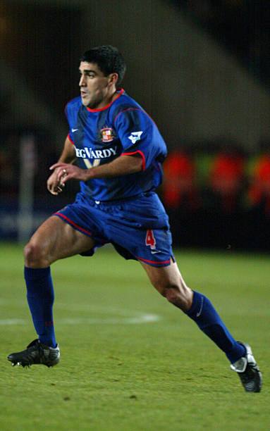 AFC Sunderland 2001/02 Nike with Claudio Reyna 4 Nameset Football Jersey - Cult Fave Football Shirts