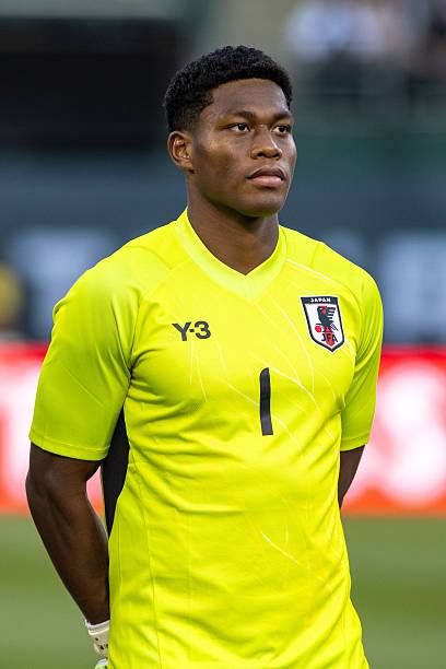 Japan NT 2024/25 Adidas Y-3 with Zion Suzuki 1 Nameset Football Jersey - Cult Fave Football Shirts