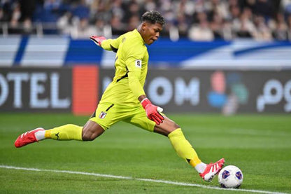 Japan NT 2024/25 Adidas Y-3 with Zion Suzuki 1 Nameset Football Jersey - Cult Fave Football Shirts