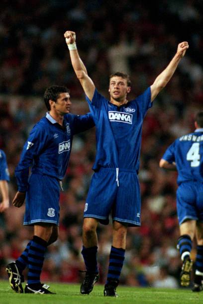 Everton FC 1995/96 Umbro with Duncan Ferguson 9 Nameset Football Jersey