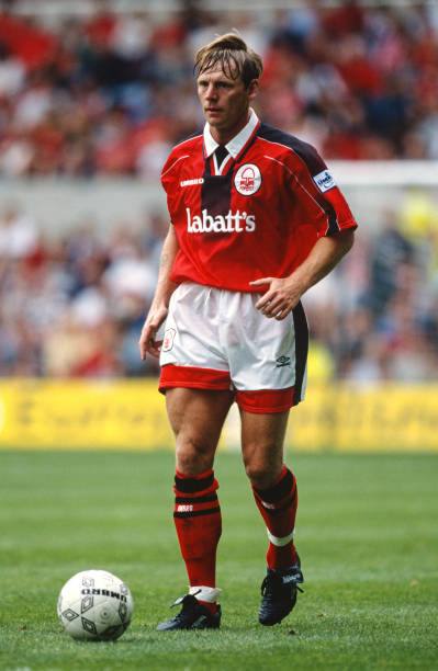 Nottingham Forest 1995/97 Umbro with Stuart Pearce 5 Nameset Football Jersey - Cult Fave Football Shirts
