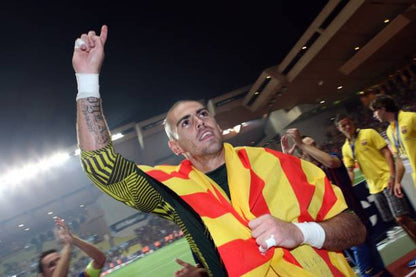 Barcelona FC 2011/12 Nike with Victor Valdes 1 Nameset Football Jersey - Cult Fave Football Shirts
