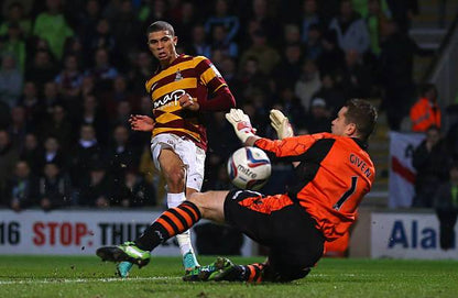 Bradford City 2012/13 Nike Home Nahki Wells 21 Nameset Football Jersey - Cult Fave Football Shirts
