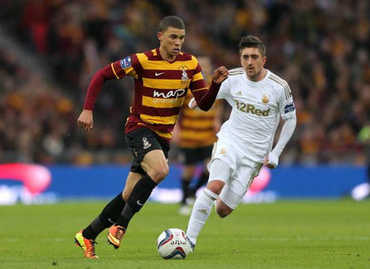 Bradford City 2012/13 Nike Home Nahki Wells 21 Nameset Football Jersey - Cult Fave Football Shirts