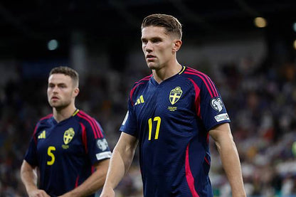 Sweden NT 2024 Adidas with Victor Gyökeres 17 Nameset Football Jersey