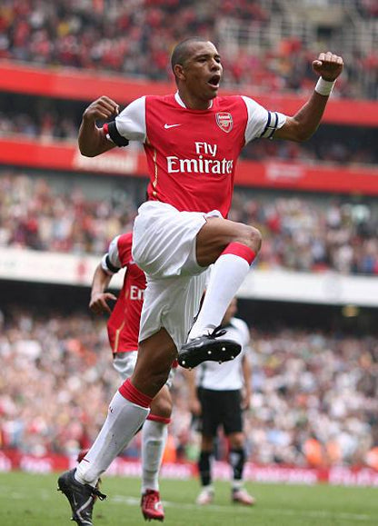 Arsenal 2006/07 Nike with Gilberto Silva 19 Nameset Football Jersey