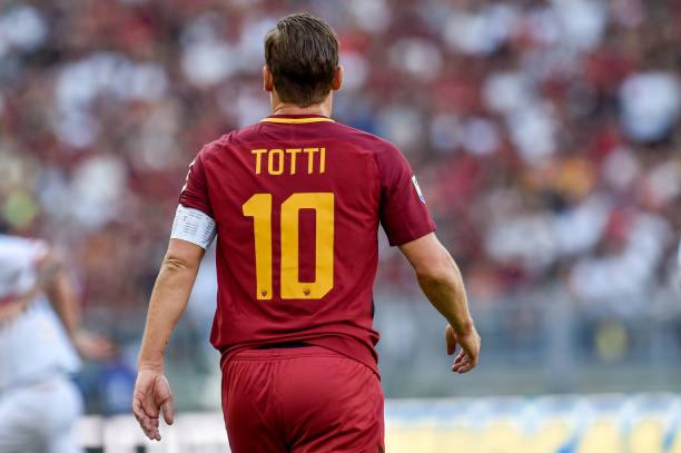 AS Roma 2016/17 Nike with Francesco Totti 10 Nameset Football Jersey