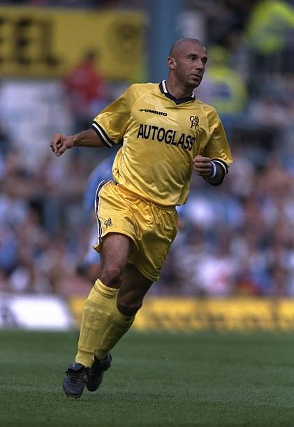 Chelsea FC 1998/99 Umbro with Gianluca Vialli 9 Nameset Football Jersey