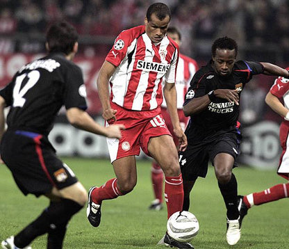 Olympiacos Piraeus 2005/06 Puma with Rivaldo 10 Nameset Football Jersey