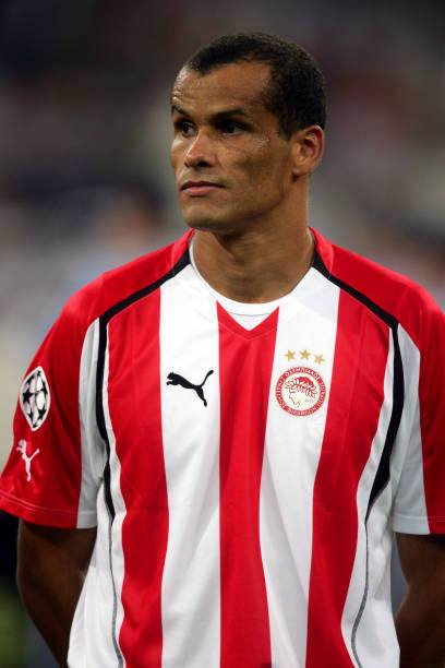 Olympiacos Piraeus 2005/06 Puma with Rivaldo 10 Nameset Football Jersey