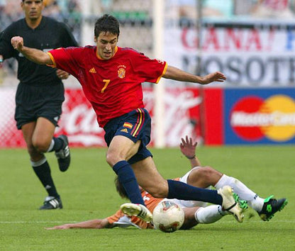 Spain NT 2002/04 Adidas with Raul Gonzalez 7 Nameset Football Jersey