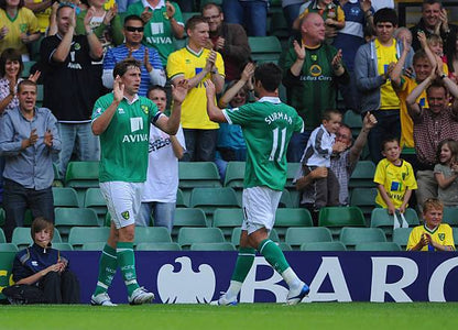 Norwich City 2011/12 Errea Away with Grant Holt 9 Football Jersey