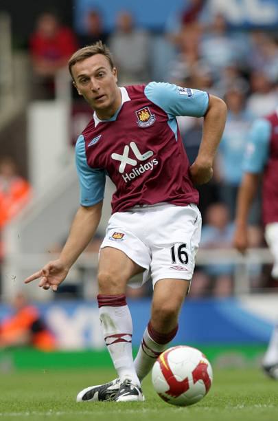 West Ham United 2008/09 Umbro Home with Mark Noble 16 Football Jersey