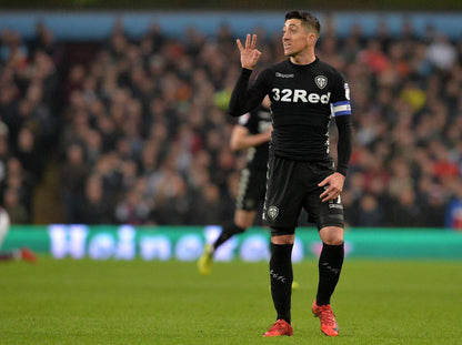 Leeds United 2017/18 Kappa Away with Pablo Hernandez 19 Football Jersey