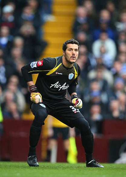 Queens' Park Rangers 2011/13 Lotto Goalkeeper with Julio Cesar 33 Football Jersey