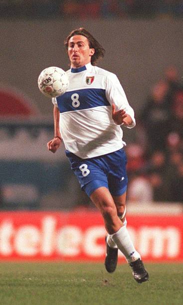 Italy NT 1999/2000 Kappa Away Football Jersey