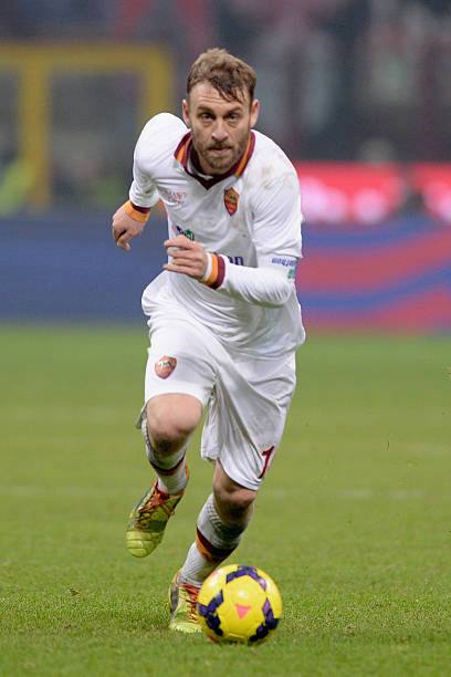 AS Roma 2013/14 In-House Away with Daniele De Rossi 16 Football Jersey