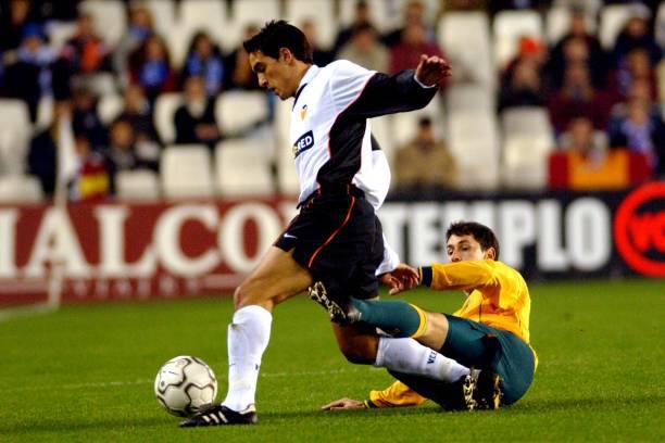 Valencia CF 2001/02 Nike with Vicente 14 Nameset Football Jersey