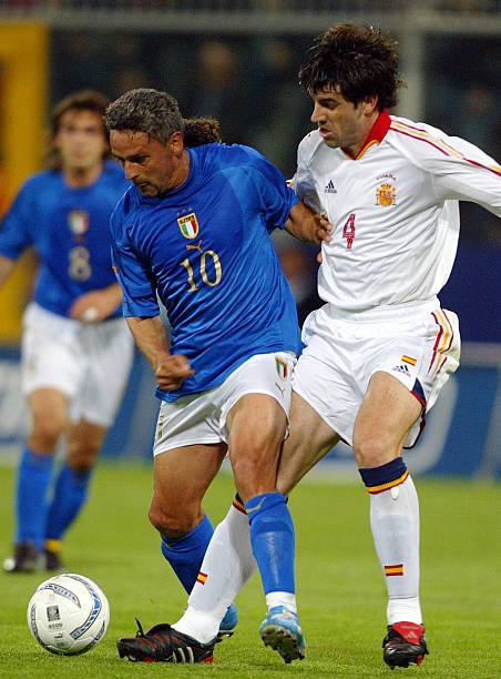Italy NT 2003/04 Puma with Roberto Baggio 10 Nameset Football Jersey