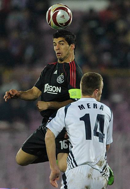 Ajax Amsterdam 2009/10 Adidas with Luis Suarez 16 Nameset Football Jersey